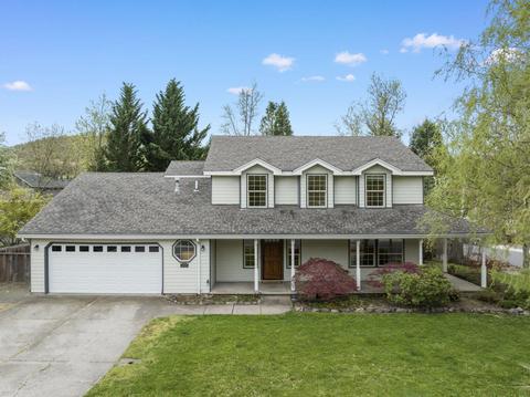 4600 Eagle Trace Dr, Medford, OR 97504