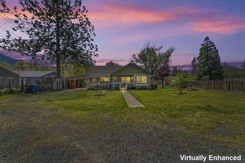 8550 Evans Creek Rd, Rogue River, OR 97537