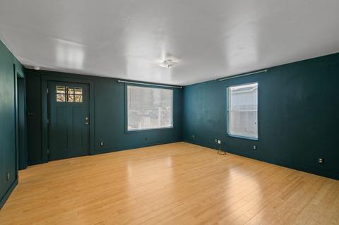 143 Napa St, Eagle Point, OR 97524 photo 9