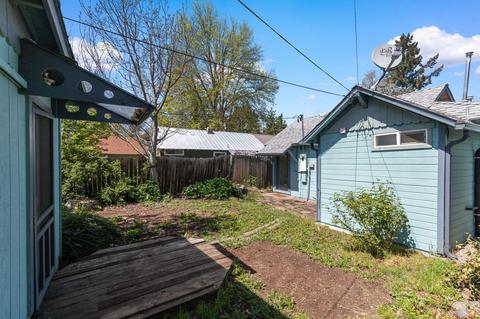 143 Napa St, Eagle Point, OR 97524 photo 20