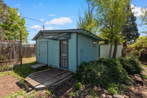 143 Napa St, Eagle Point, OR 97524 photo 22