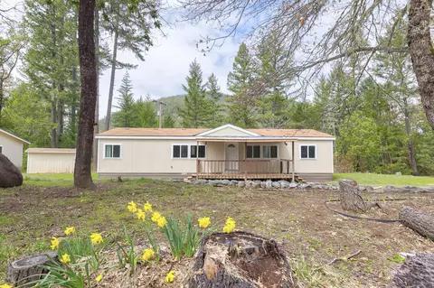 22100 Redwood Hwy, Selma, OR 97538