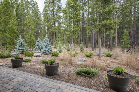 55722 Lost Rider Loop, Bend, OR 97707 photo 34