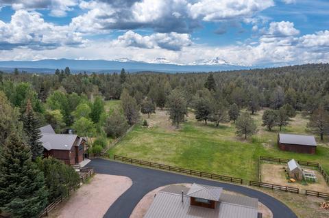 19225 Dusty Loop, Bend, OR 97703 photo 38