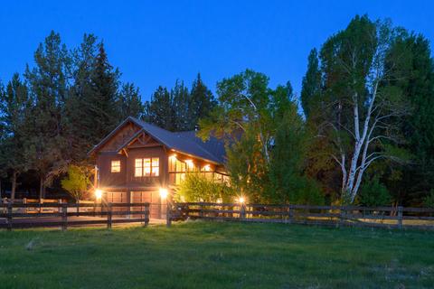 19225 Dusty Loop, Bend, OR 97703 photo 35
