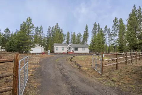 52785 Elm Dr, La Pine, OR 97739