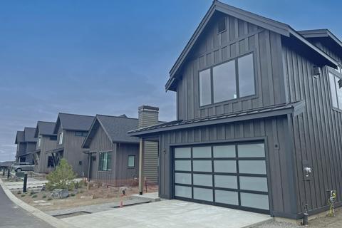 61296 Howe Way, Bend, OR 97702 photo 2