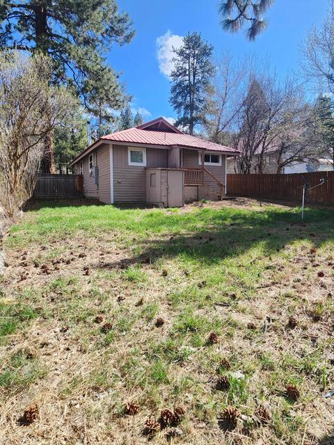 216 E Yahooskin St, Chiloquin, OR 97624 photo 3
