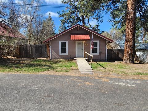 216 E Yahooskin St, Chiloquin, OR 97624 photo 2