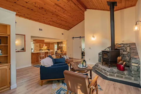 17175 Highway 238, Grants Pass, OR 97527