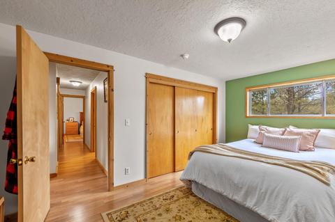 64540 Riverview Ave, Bend, OR 97703 photo 15