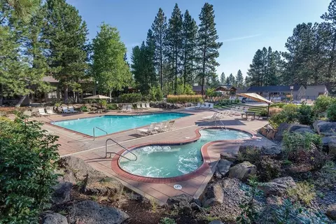 18575 Century Dr #1135C, Bend, OR 97702