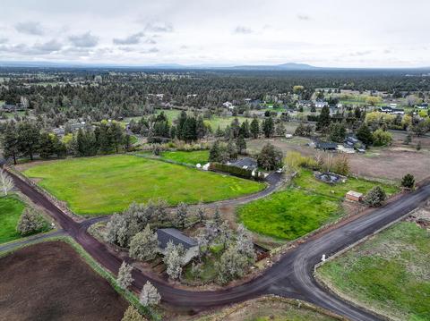 22236 Kevin Dr, Bend, OR 97701 photo 43