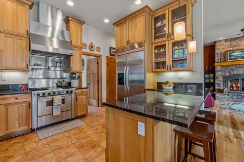 17075 Pasadena Rd, Bend, OR 97707 photo 13