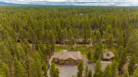 17075 Pasadena Rd, Bend, OR 97707 photo 2