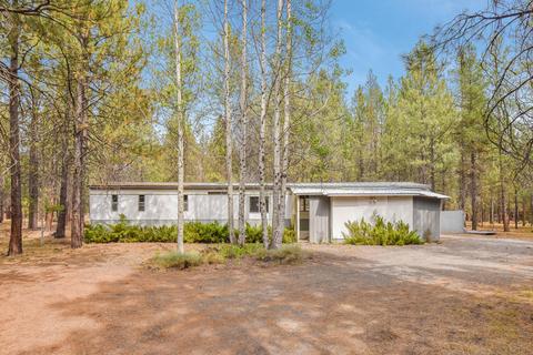 52312 Barberry Cir, La Pine, OR 97739