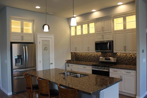 1180 Lindsey Ct, Central Point, OR 97502 photo 4