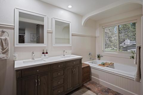 20452 Mainline Rd, Bend, OR 97702 photo 24