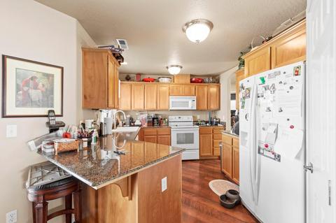 953 Crystal Dr, Eagle Point, OR 97524 photo 11