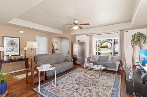 953 Crystal Dr, Eagle Point, OR 97524 photo 9
