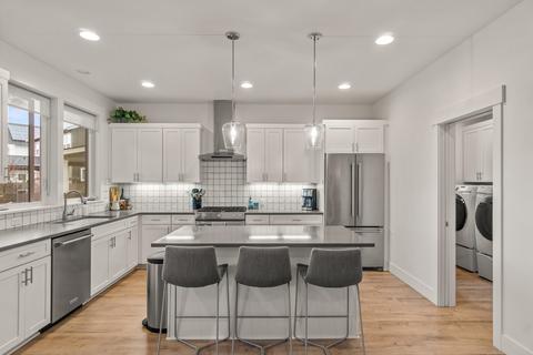 60096 SE Ruby Peak Loop, Bend, OR 97702 photo 5