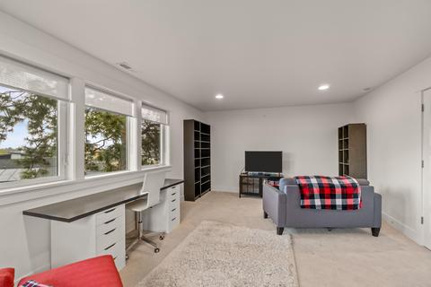 60096 SE Ruby Peak Loop, Bend, OR 97702 photo 24