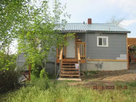 1719 Oregon Ave, Klamath Falls, OR 97601