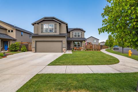 1020 Compton Way, Medford, OR 97501