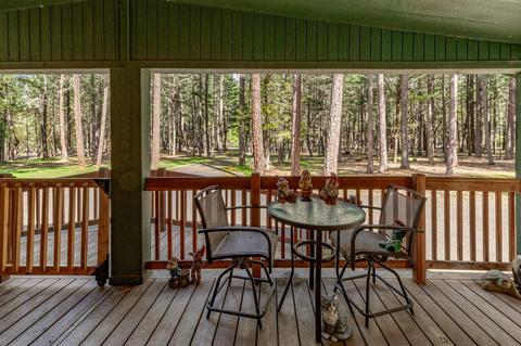 569 The Trees Dr, Williams, OR 97544 photo 3