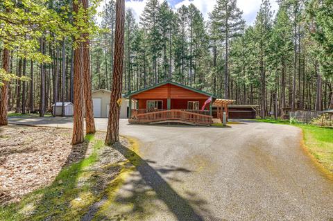 569 The Trees Dr, Williams, OR 97544 photo 4