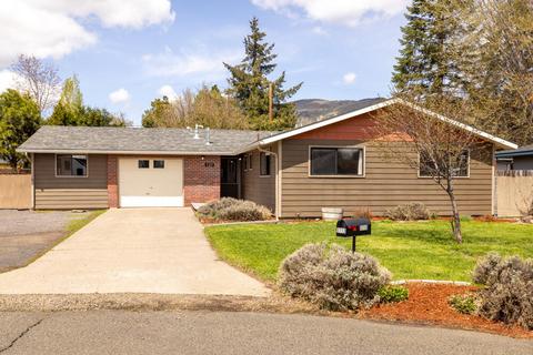5713 Bryant Ave, Klamath Falls, OR 97603