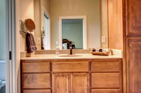 1110 N Haskell St, Central Point, OR 97502 photo 25