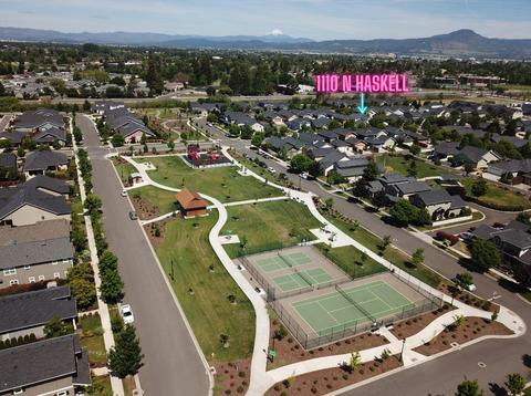 1110 N Haskell St, Central Point, OR 97502 photo 46