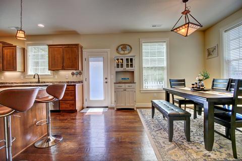 1110 N Haskell St, Central Point, OR 97502 photo 12