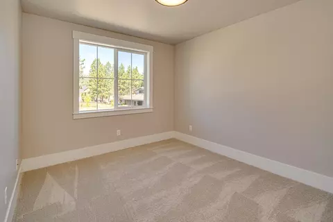 62619 Mcclain Dr, Bend, OR 97703 photo 28