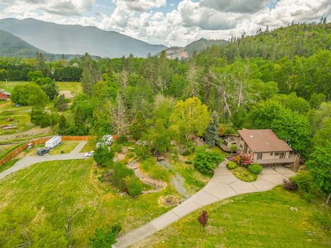 7823 Williams Hwy, Grants Pass, OR 97527