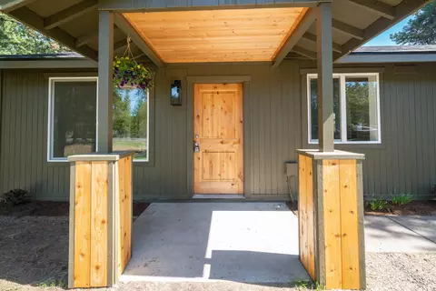 56074 Snow Goose Rd, Bend, OR 97707 photo 5