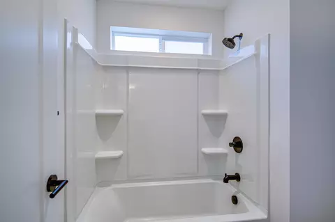 3815 NE Petrosa Ave, Bend, OR 97701 photo 27