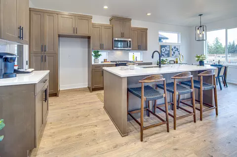 3815 NE Petrosa Ave, Bend, OR 97701 photo 8