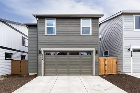 3815 NE Petrosa Ave, Bend, OR 97701 photo 28