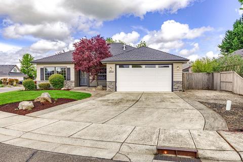 150 Orchardview Ave, Central Point, OR 97502