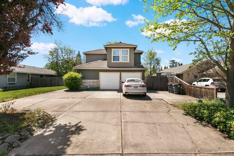295 Garfield St, Medford, OR 97501
