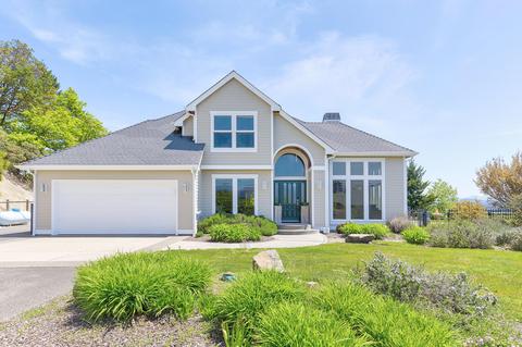 500 River Vista Dr, Grants Pass, OR 97526