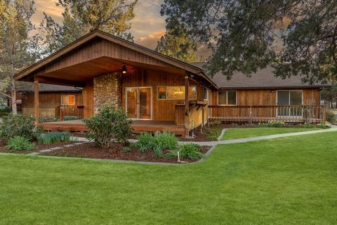 21850 Katie Dr, Bend, OR 97701 photo 13