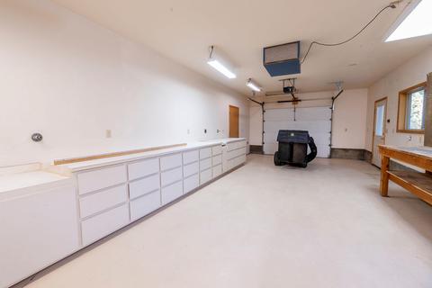 21850 Katie Dr, Bend, OR 97701 photo 16