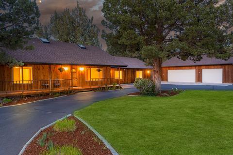21850 Katie Dr, Bend, OR 97701