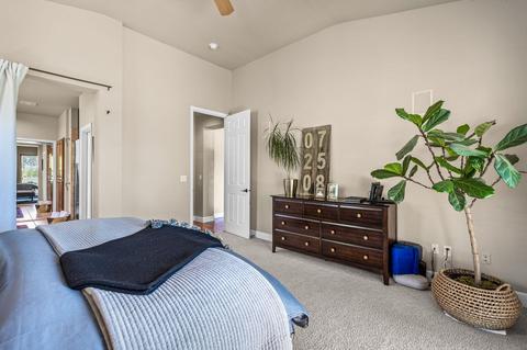 61873 Fall Creek Loop, Bend, OR 97702 photo 13