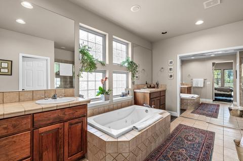 61873 Fall Creek Loop, Bend, OR 97702 photo 14