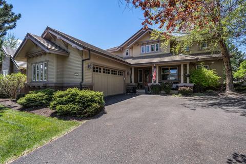61873 Fall Creek Loop, Bend, OR 97702 photo 2
