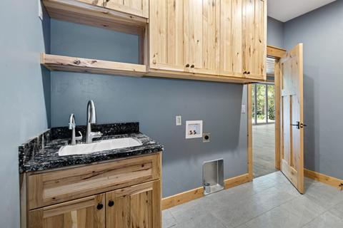 494 E Wapato Loop, Sisters, OR 97759 photo 28